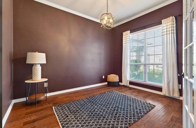 908 Hollowbrook Circle, Mckinney, TX 75072