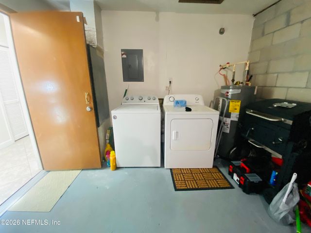 2280 IRONSTONE Drive, Jacksonville, FL 32246