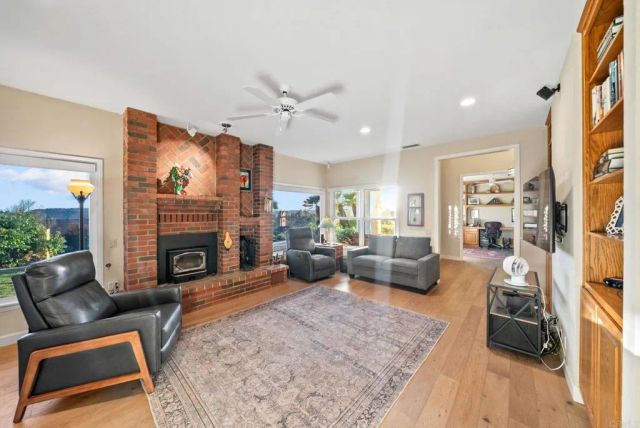 1674 Baja Vista Drive, Fallbrook, CA 92028