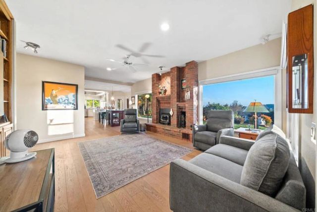 1674 Baja Vista Drive, Fallbrook, CA 92028