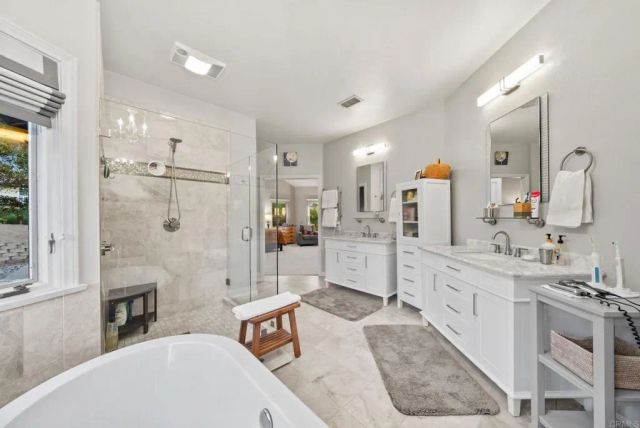 1674 Baja Vista Drive, Fallbrook, CA 92028