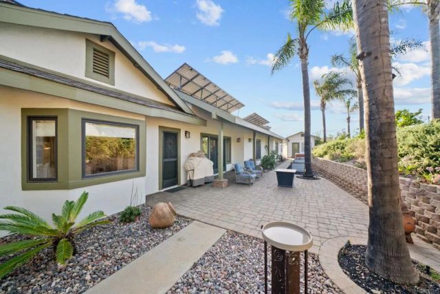 1674 Baja Vista Drive, Fallbrook, CA 92028
