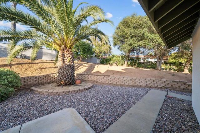1674 Baja Vista Drive, Fallbrook, CA 92028