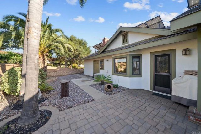 1674 Baja Vista Drive, Fallbrook, CA 92028