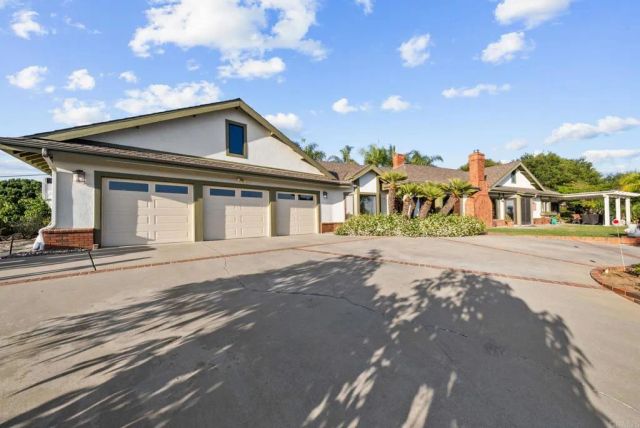 1674 Baja Vista Drive, Fallbrook, CA 92028