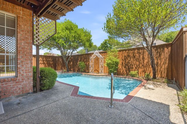 4309 Mckavett Drive, Plano, TX 75024