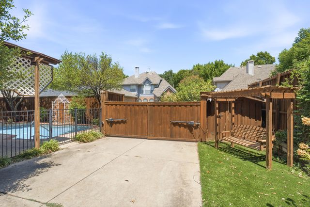 4309 Mckavett Drive, Plano, TX 75024