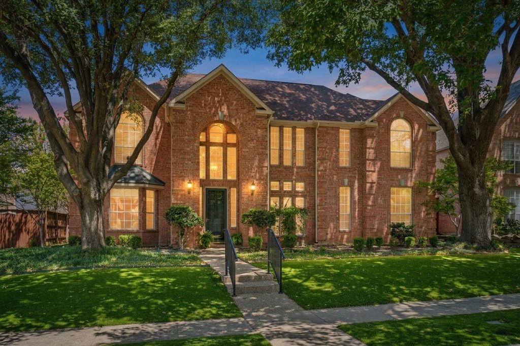 4309 Mckavett Drive, Plano, TX 75024