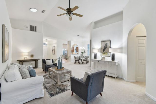 581 Boxwood Pl, St Augustine, FL 32086