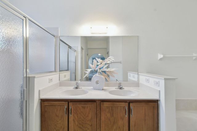 581 Boxwood Pl, St Augustine, FL 32086