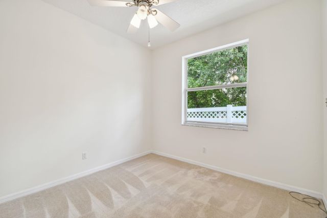 581 Boxwood Pl, St Augustine, FL 32086