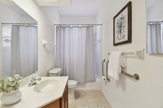 581 Boxwood Pl, St Augustine, FL 32086