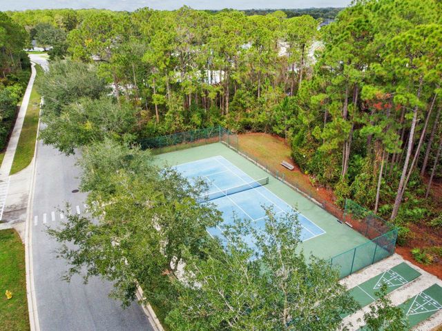 581 Boxwood Pl, St Augustine, FL 32086