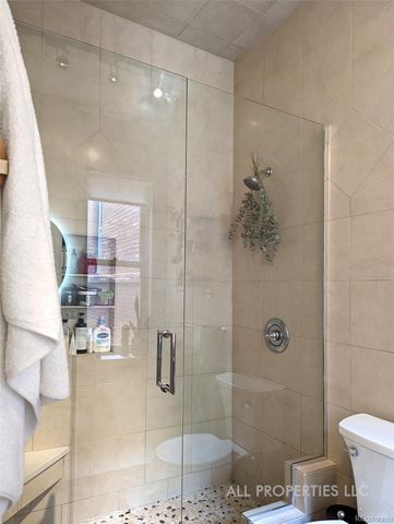 2753 Champa Street, Denver, CO 80205