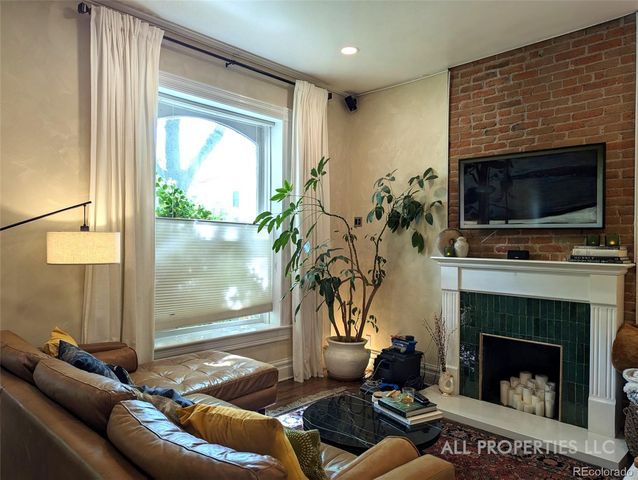 2753 Champa Street, Denver, CO 80205