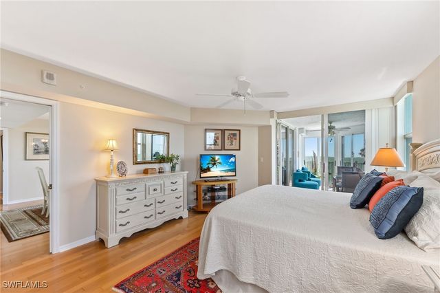 6361 Pelican Bay BLVD 605, Naples, FL 34108