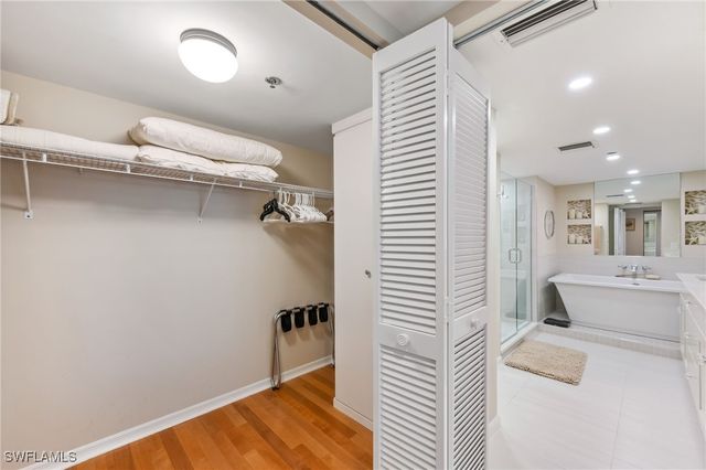 6361 Pelican Bay BLVD 605, Naples, FL 34108