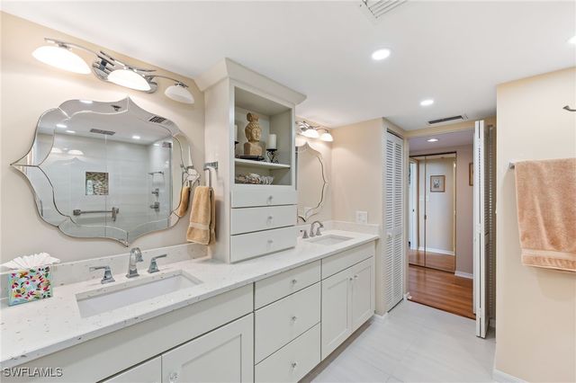 6361 Pelican Bay BLVD 605, Naples, FL 34108