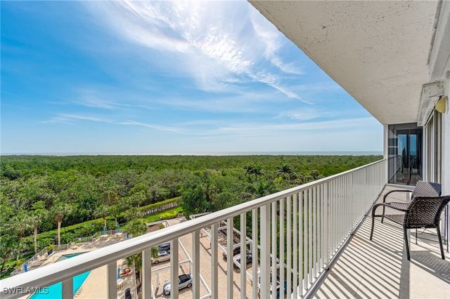 6361 Pelican Bay BLVD 605, Naples, FL 34108