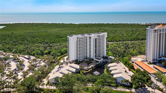 6361 Pelican Bay BLVD 605, Naples, FL 34108