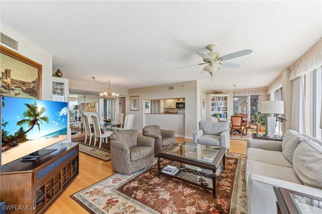 6361 Pelican Bay BLVD 605, Naples, FL 34108