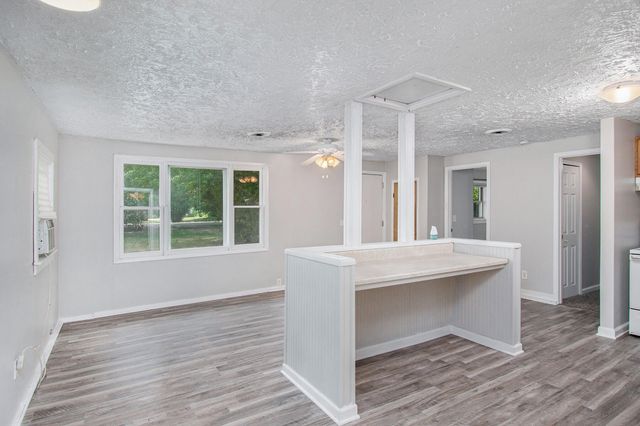 307 Della Street, Portage City, MI 49002