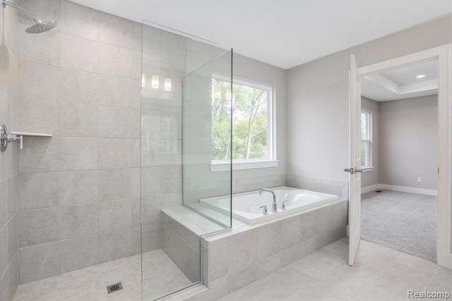 2344 Provencal Drive, Commerce Twp, MI 48382