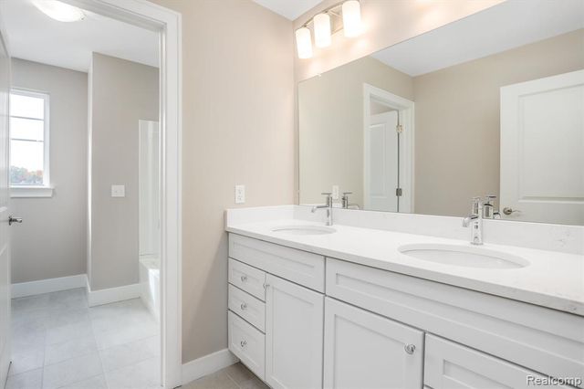 2344 Provencal Drive, Commerce Twp, MI 48382