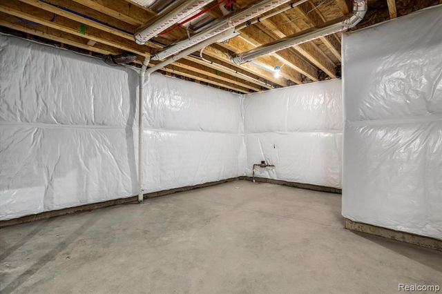 2344 Provencal Drive, Commerce Twp, MI 48382