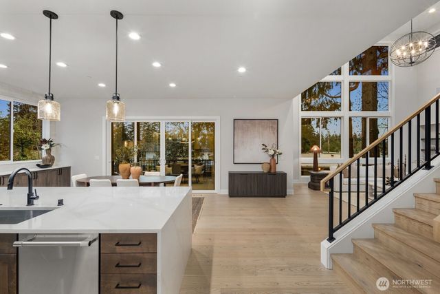 1246 169th PL NE, Bellevue, WA 98008