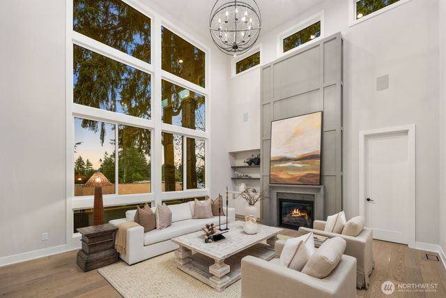 1246 169th PL NE, Bellevue, WA 98008