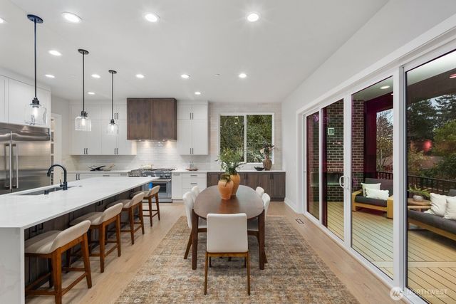 1246 169th PL NE, Bellevue, WA 98008