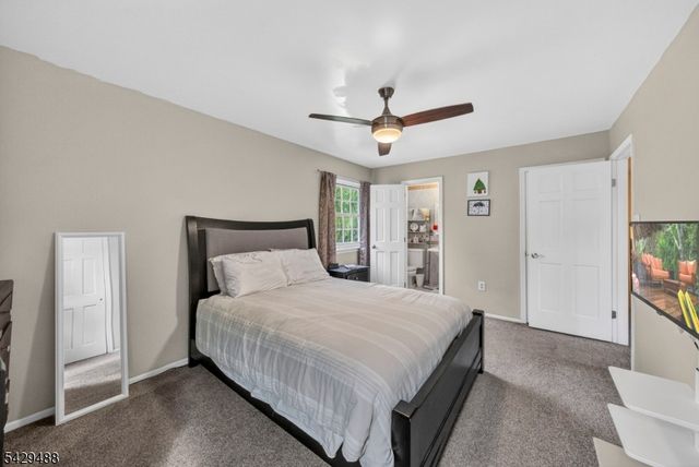615 Van Liew Ct, Hillsborough Twp., NJ 08844