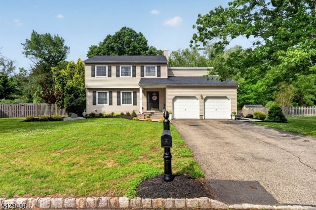 615 Van Liew Ct, Hillsborough Twp., NJ 08844