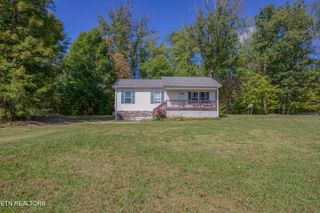174 Volunteer Lane, Clinton, TN 37716