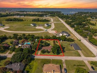 17 Michael Drive, Heath, TX 75032