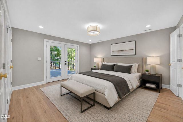 313 Crown Oaks Drive, Raleigh, NC 27615