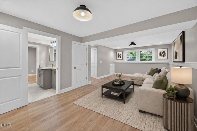 313 Crown Oaks Drive, Raleigh, NC 27615