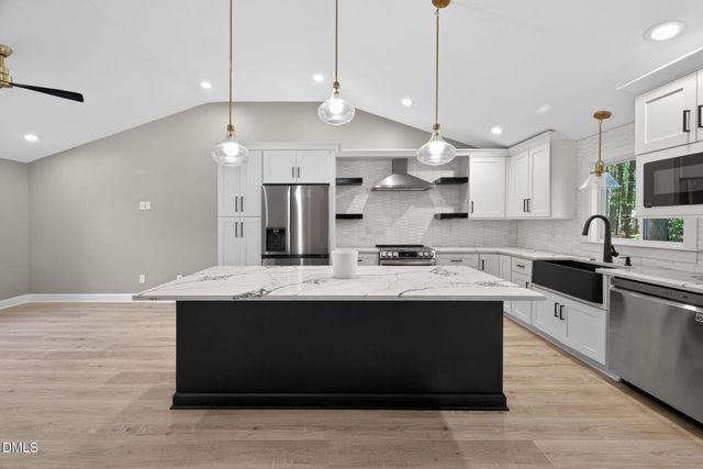 313 Crown Oaks Drive, Raleigh, NC 27615