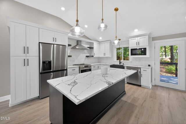 313 Crown Oaks Drive, Raleigh, NC 27615