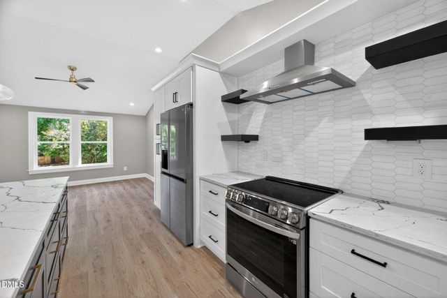 313 Crown Oaks Drive, Raleigh, NC 27615