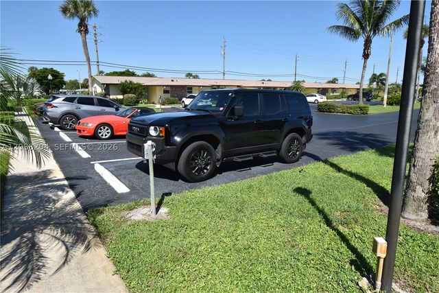 2941 Crosley Dr W H, West Palm Beach, FL 33415