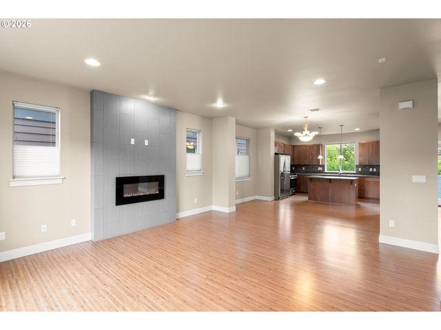 14323 Sw COMPASS Dr, Beaverton, OR 97005