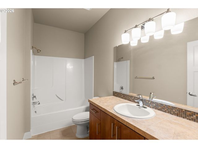 14323 Sw COMPASS Dr, Beaverton, OR 97005