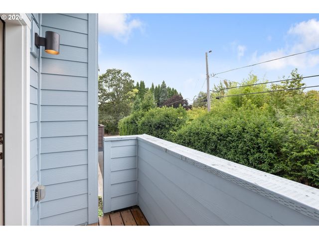 14323 Sw COMPASS Dr, Beaverton, OR 97005