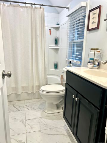 103 Cove Street 2, New Haven, CT 06512