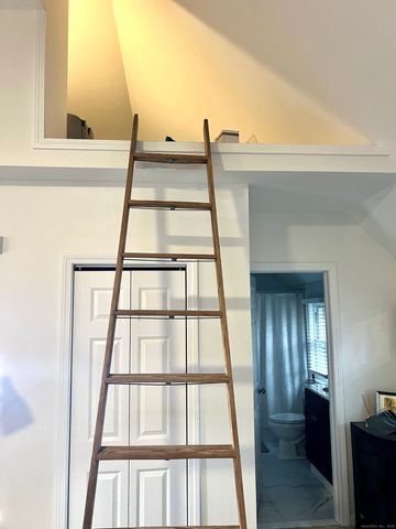 103 Cove Street 2, New Haven, CT 06512