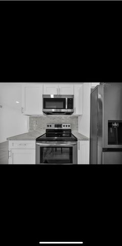 1112 NW 43rd Terrace, Lauderhill, FL 33313