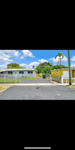 1112 NW 43rd Terrace, Lauderhill, FL 33313
