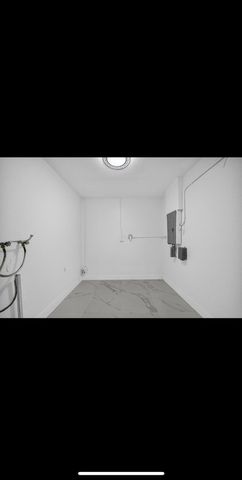 1112 NW 43rd Terrace, Lauderhill, FL 33313